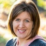 Profile photo of Julie Nowacki