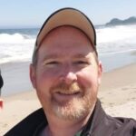 Profile photo of Elijah Voris